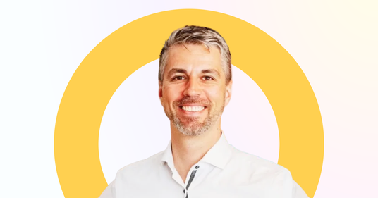 Picture of Christian Werling with a yellow circle in the background