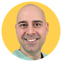 Portrait photo of David Schneider, Head of Corporate Brand at Unfallopfer-Hilfswerk.