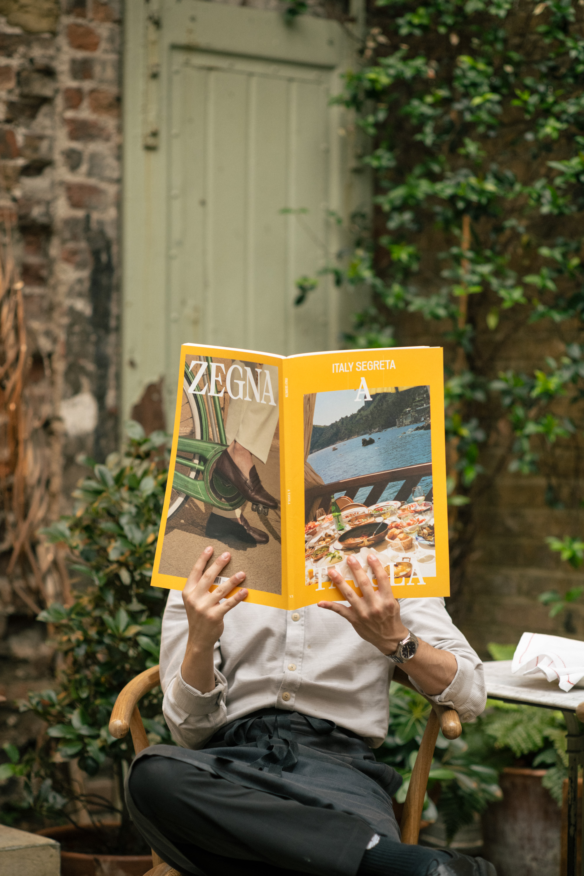 Dani reading Italia Segreta