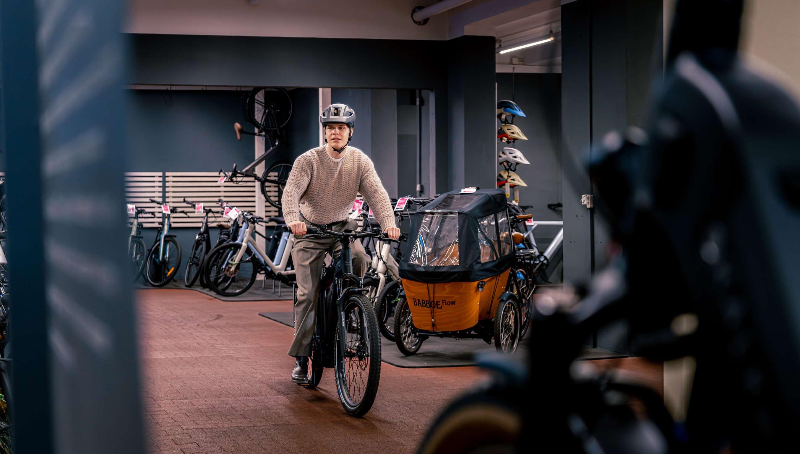 E-Bike Probefahrt in einer Little John Bikes Filiale