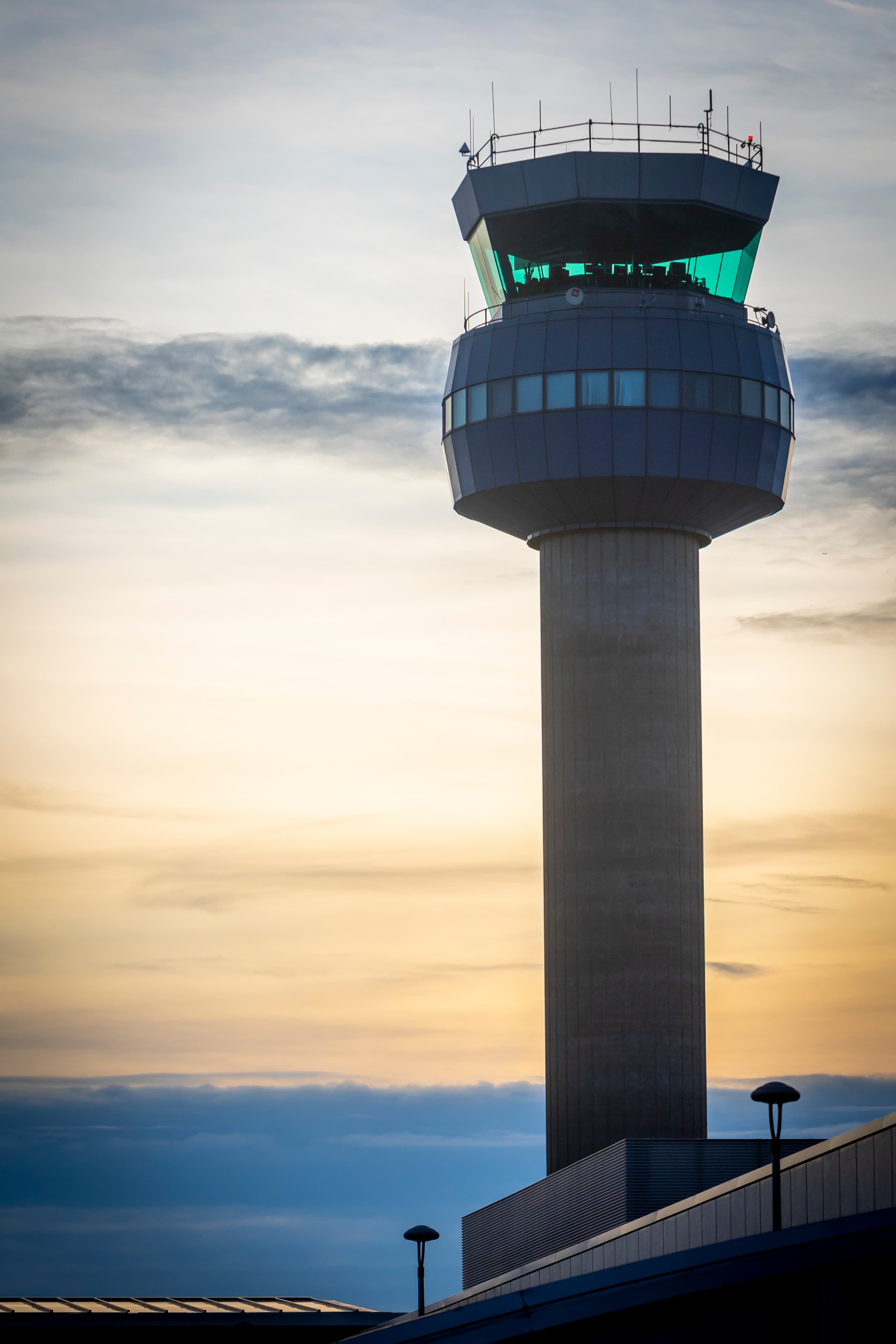 Airfiled control tower